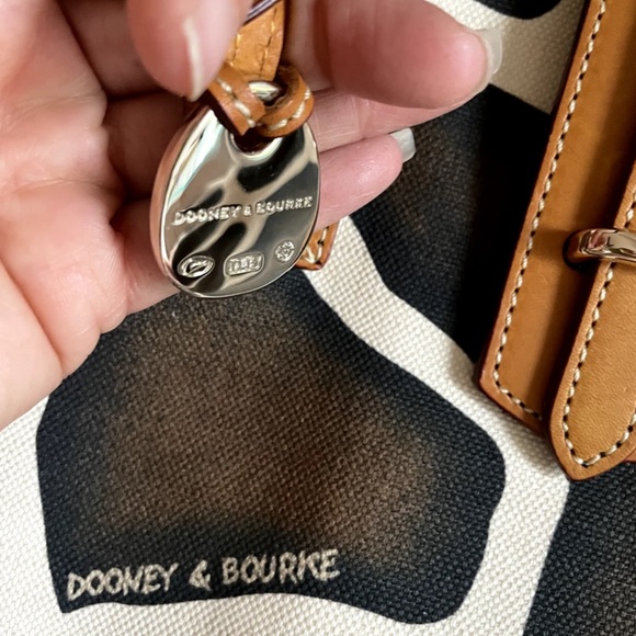 DOONEY & BOURKE VINTAGE GIRAFFE ANIMAL.. CANVAS W/ TAN LEATHER TRIM DUCK CHARM - Picture 15 of 17